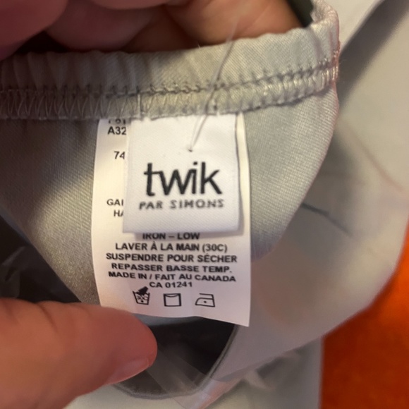 Twik Light Gray Button-Up Crop Top - Picture 8 of 12